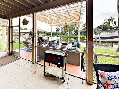 Fort Myers Home 916767