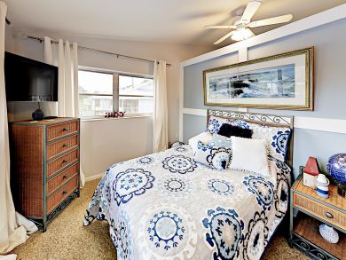 Fort Myers Home 916767