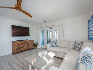 Destin Home 916780