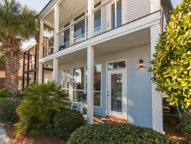 Lake View Destin Vacation Villa 4 Bedrooms Sleeps 12 Guests Lake View Destin Vacation Villa 4 Bedrooms Sleeps 12 Guests