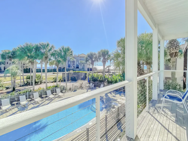 Lovely Duplex with Access to Beach Across Street