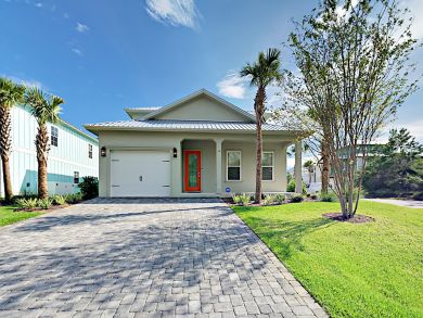 Miramar Vacation Home Four Bedrooms Sleeps Sixteen Guests