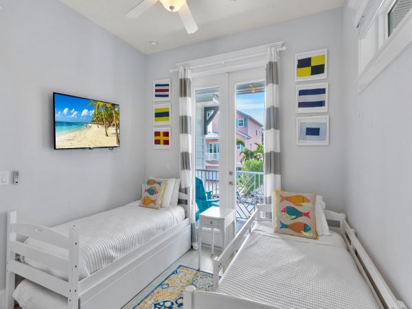 Luxury Anna Maria Island Vacation Rental - Private 3-Bed Holmes Beach Vacation Home