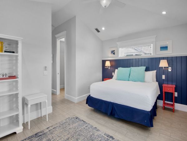 Luxury Anna Maria Island Vacation Rental - Private 3-Bed Holmes Beach Vacation Home