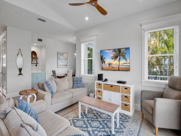 Luxury Anna Maria Island Vacation Rental - Private 3-Bed Holmes Beach Vacation Home