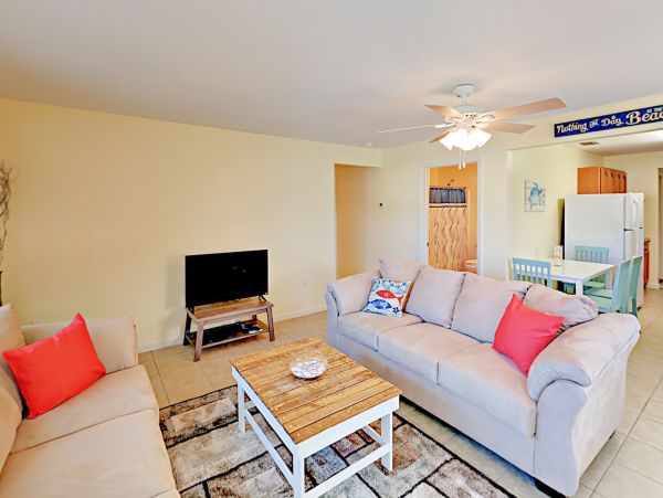 Sarasota Vacation Home Sleeps Six Guests