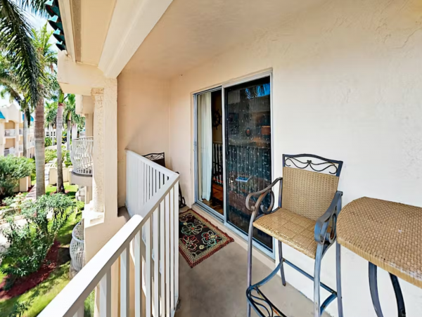 Siesta Key 2 Bedroom Bayside Condo Short Stroll Beach