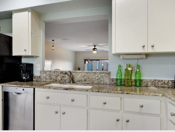 Siesta Key Town Home with Pool Tennis Walk to the Beach