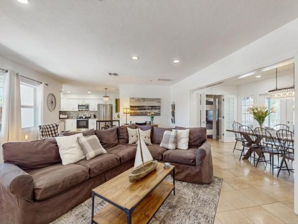 Luxury Sarasota Vacation Rental with Private Pool