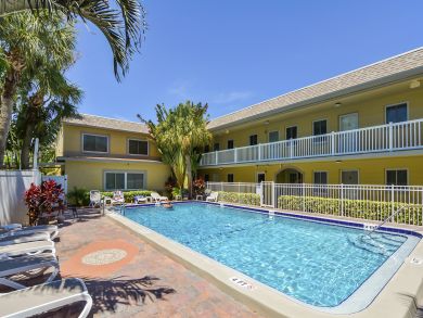 St. Petersburg Condo 916882
