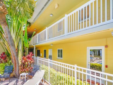 St. Petersburg Condo 916882