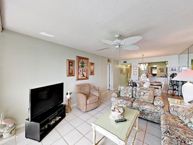St. Petersburg Condo 916885 St. Petersburg Condo 916885