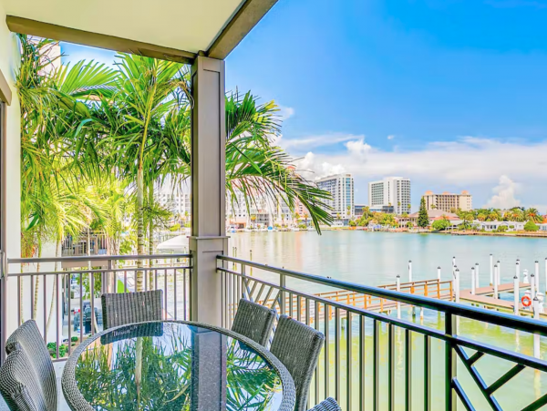 Stylish South End Intercoastal Clearwater Condo Private Dock