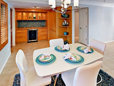 St. Petersburg Home 916891
