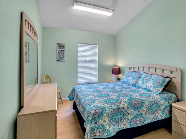 Tarpon Springs Vacation Duplex Sleeps 11 Guests