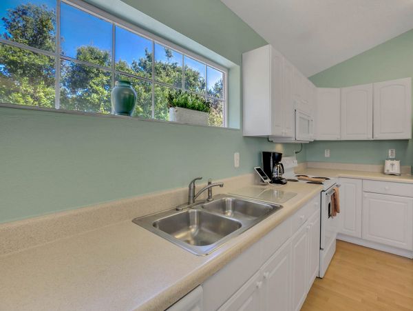 Tarpon Springs Vacation Duplex Sleeps 11 Guests