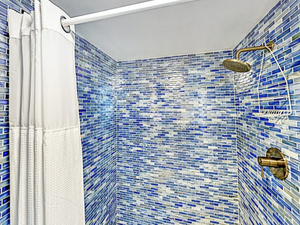 All-Suite Condo with 2 Bedrooms in Indian Shores Beach