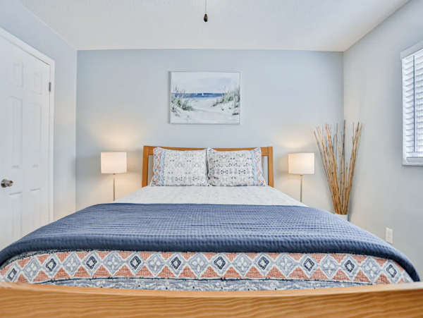 Stroll To St Petes Beach from this Tow Bedroom Vacation Condo