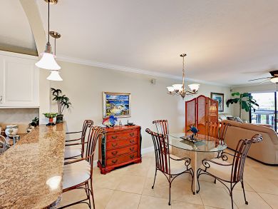 Treasure Island Condo 916898 Treasure Island Condo 916898