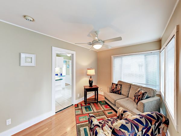 Walk to Beach Gulfport Vacation Home Two Bedroom