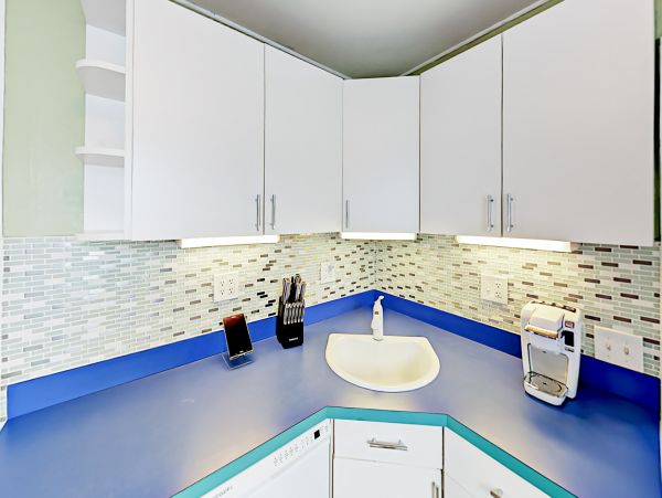 Walk to Beach Gulfport Vacation Home Two Bedroom