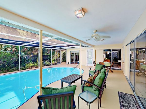 Seminole Vacation Home Three Bedroom