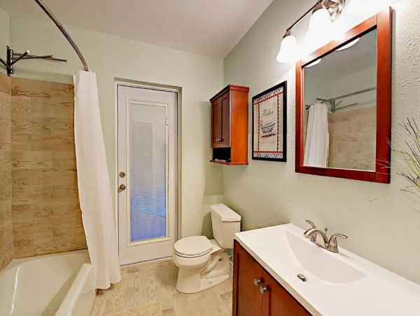 Seminole Vacation Home Three Bedroom
