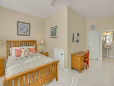 Clearwater Townhome with shared pool