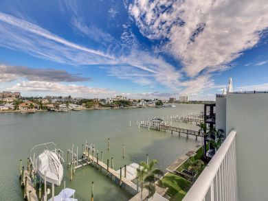 Clearwater Townhome with shared pool