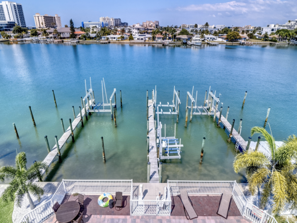 Clearwater Townhome with shared pool
