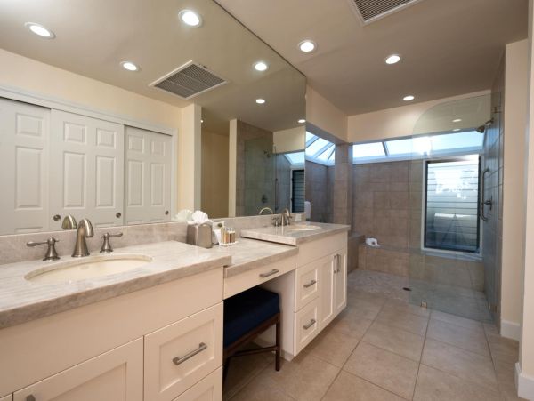 Luxury Ocean Views Vacation Condo in Kapalua Sleeps 6 Guests