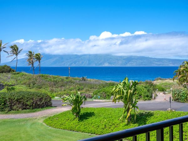 Luxury Ocean Views Vacation Condo in Kapalua Sleeps 6 Guests