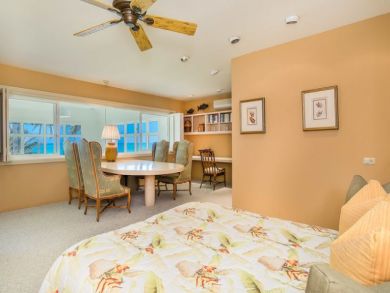 Luxury Kailua Vacation Home Sleeps Twenty Guests.