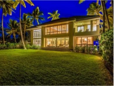 Luxury Kailua Vacation Home Sleeps Twenty Guests.