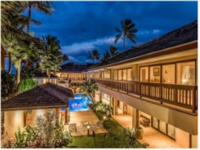 Luxury Kailua Vacation Home Sleeps Twenty Guests.