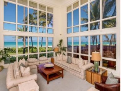 Luxury Kailua Vacation Home Sleeps Twenty Guests.