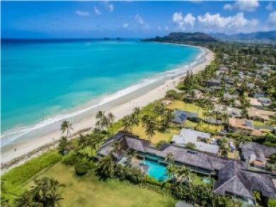 Luxury Kailua Vacation Home Sleeps Twenty Guests.