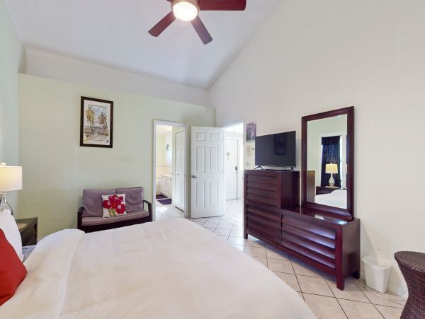 Cape Coral Vacation Rental - Luxury Home with Gulf Access