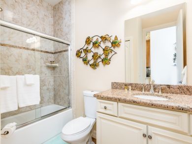 Cape Coral Canal Front Home with Private Pool and Deck! Cape Coral Canal Front Home with Private Pool and Deck!