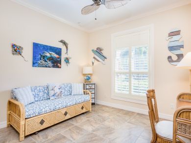 Cape Coral Canal Front Home with Private Pool and Deck! Cape Coral Canal Front Home with Private Pool and Deck!