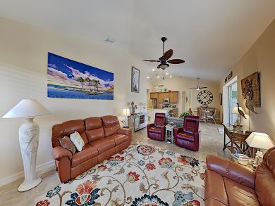 Cape Coral Canal Front Home with Private Pool and Deck! Cape Coral Canal Front Home with Private Pool and Deck!