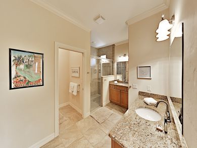 Cape Coral Canal Front Home with Private Pool and Deck! Cape Coral Canal Front Home with Private Pool and Deck!