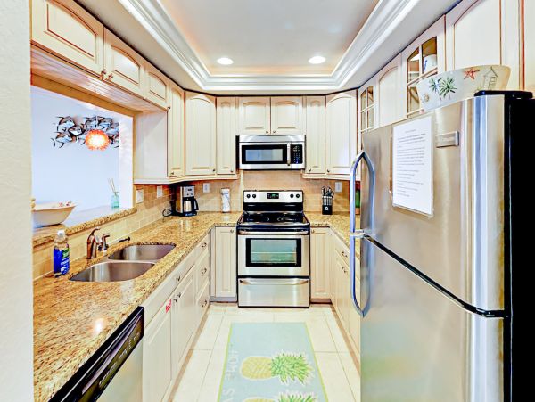 Three Bedroom Marathon Beach Luxury Villa With Views