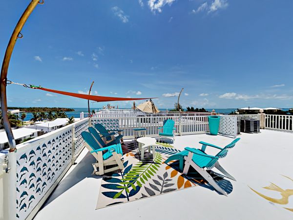 Three Bedroom Marathon Beach Luxury Villa With Views