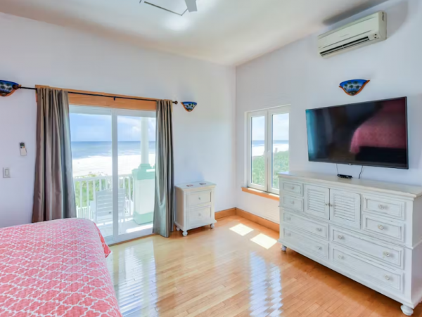 Palm Coast Vacation Home Sleeps Ten Guests