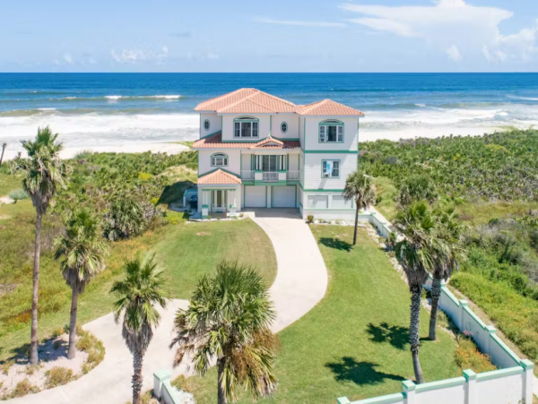 Palm Coast Vacation Home Sleeps Ten Guests
