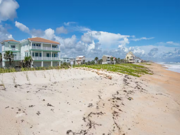 Palm Coast Vacation Home Sleeps Ten Guests