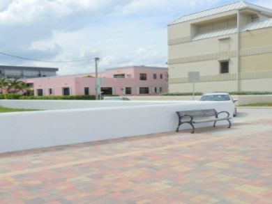 Hollywood Florida Beach Vacation Condo Sleeps Four Guests.