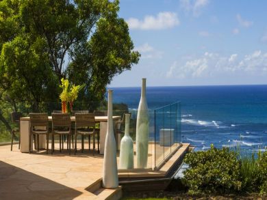 Ocean Front Beach Home in Kalihiwai with 5 Bedrooms