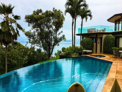 Ocean Front Beach Home in Kalihiwai with 5 Bedrooms